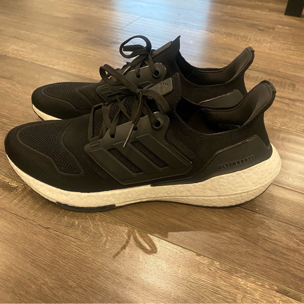 Adidas Men's Black and White Ultraboost Sneakers
